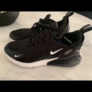 Nike Air Max 270